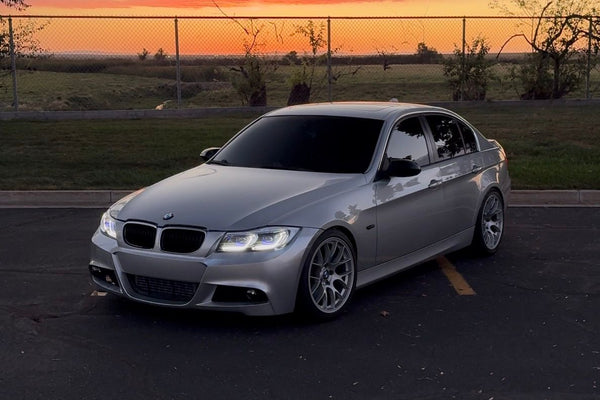 BMW 3シリーズ E90/E91/E92/E93 に APEX EC-7 18x9.5J ET22 を装着