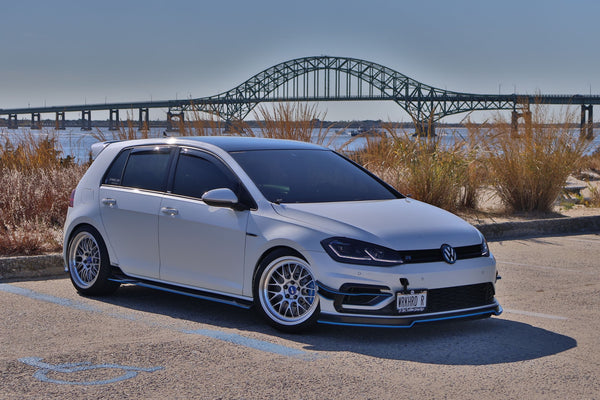 VW ゴルフR MK7 に APEX ML-10RT 18x9J ET42 Machined Lip Brushed Clear を装着