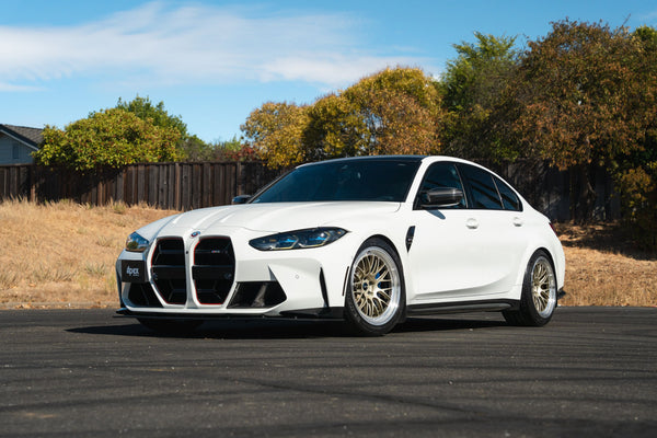BMW M3 G80 に APEX ML-10RT F:19x10J ET12 / R:19x11J ET22 を装着