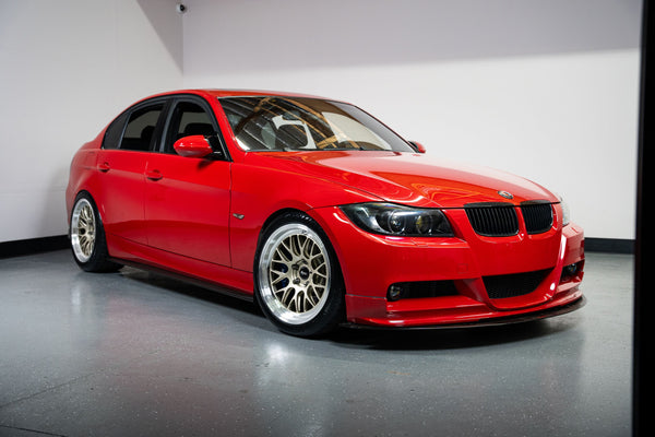 BMW 3シリーズ E90/E91/E92/E93 に APEX ML-10RT F:18x9.5J ET22 / R:18x10.5J ET22 を装着