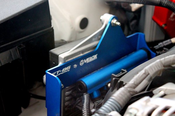 VERUS ENGINEERING(ヴェルスエンジニアリング)A0023A+A0042A:TOYOTA 86/SUBARU BRZ FA20 フューエルデリバリー/ECUブラケットセット