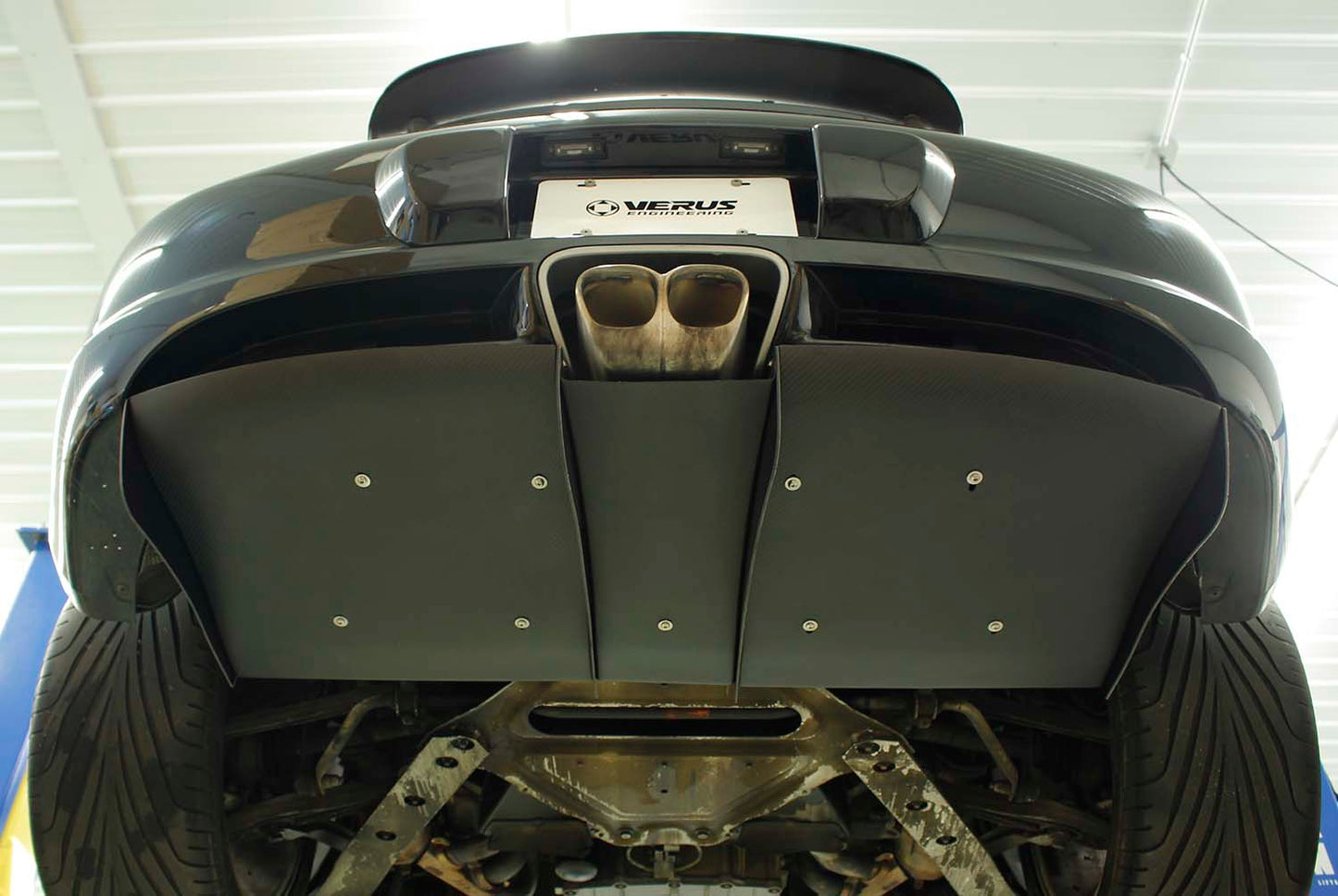 VERUS ENGINEERING(ヴェルスエンジニアリング)A0133A:PORSCHE ケイマン:987:リアディフューザー:ノンアグレッシブ