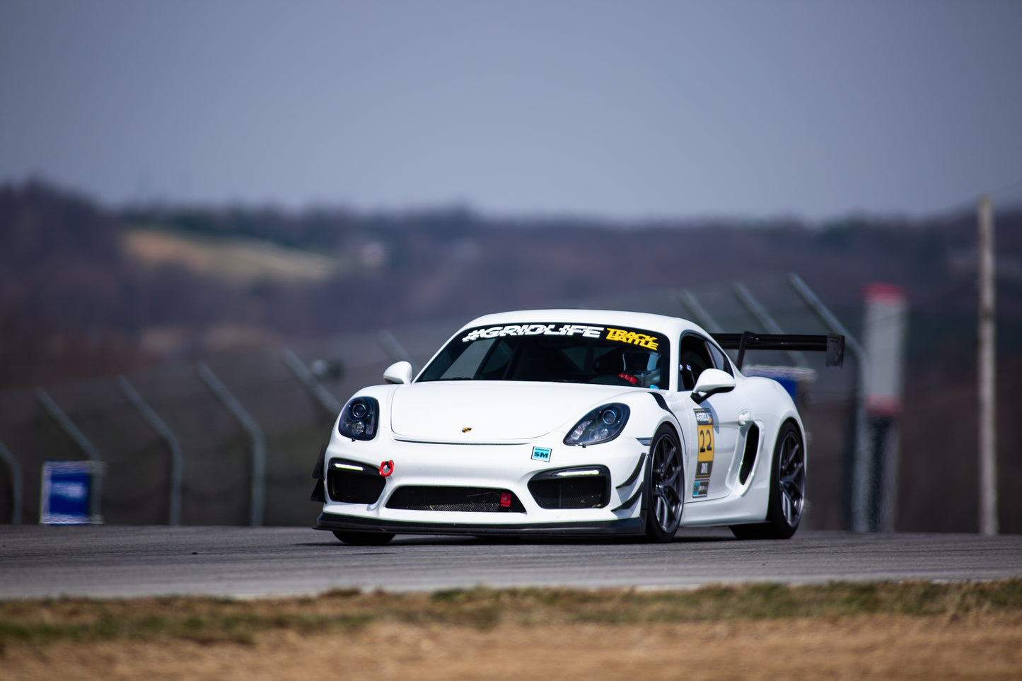 VERUS ENGINEERING(ヴェルスエンジニアリング)A0167A:PORSCHE ケイマン:981 GT4:サイドスプリッター