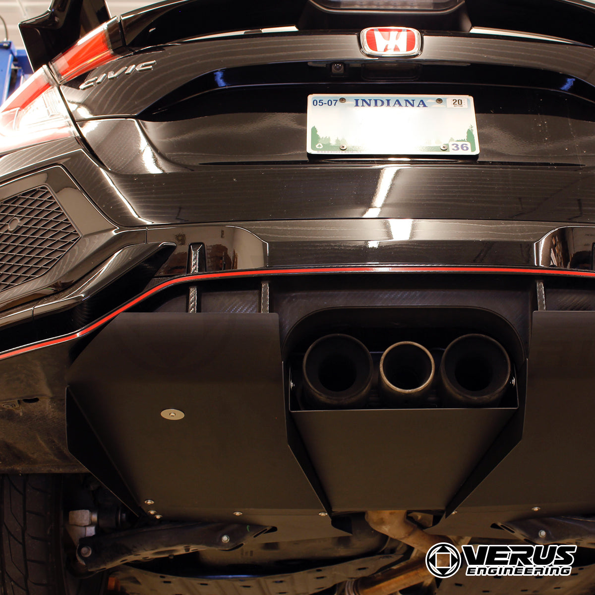 VERUS ENGINEERING(ヴェルスエンジニアリング)A0192A・ホンダ・シビックTYPE-R(FK8)対応アルミ製リアディフューザーセット