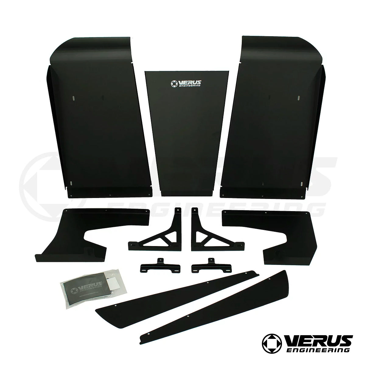 VERUS ENGINEERING(ヴェルスエンジニアリング)A0192A・ホンダ・シビックTYPE-R(FK8)対応アルミ製リアディフューザーセット