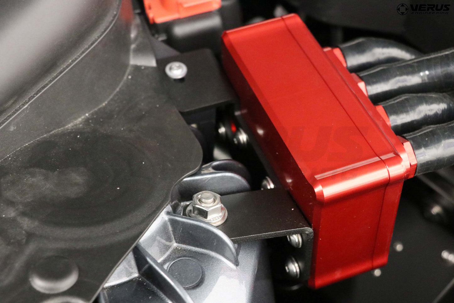 VERUS ENGINEERING(ヴェルスエンジニアリング)A0228・TOYOTA GR SUPRA(A90/A91/DB4:RZ)対応AOS(エアオイルセパレーター):全3色