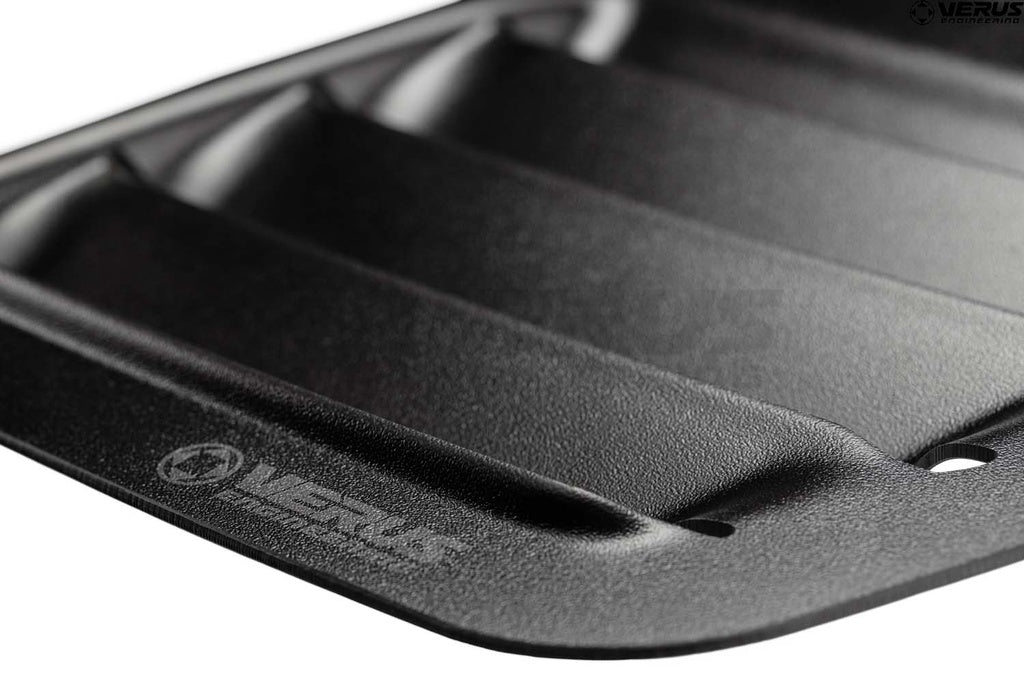 VERUS ENGINEERING(ヴェルスエンジニアリング)A0432A:TOYOTA GR86(ZN8)・SUBARU・BRZ(ZD8)・ボンネットルーバーキット