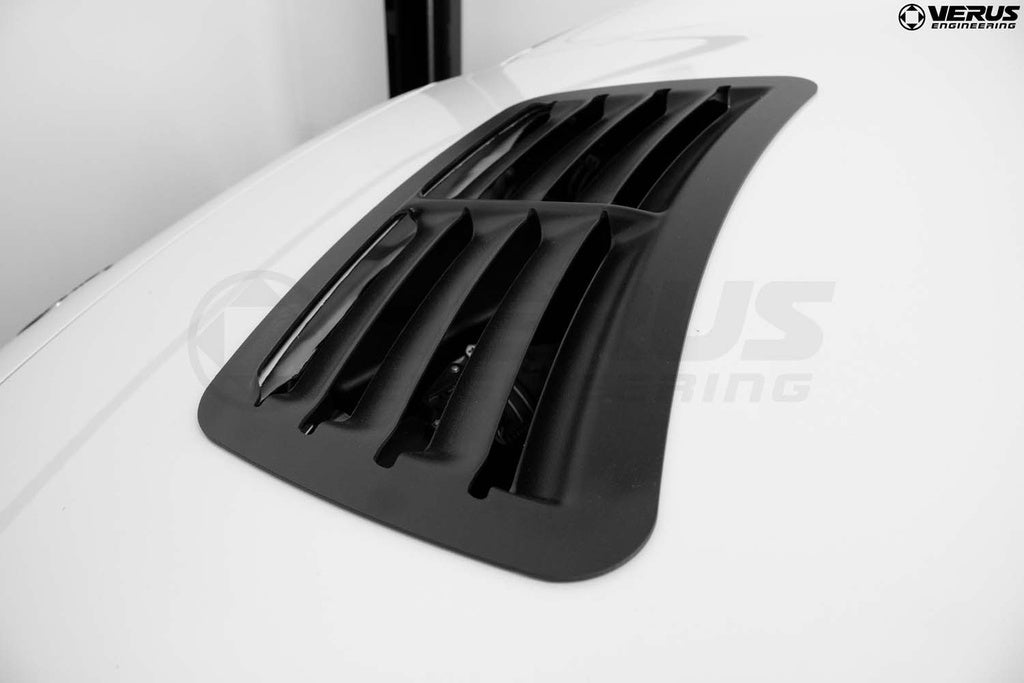 VERUS ENGINEERING(ヴェルスエンジニアリング)A0432A:TOYOTA GR86(ZN8)・SUBARU・BRZ(ZD8)・ボンネットルーバーキット