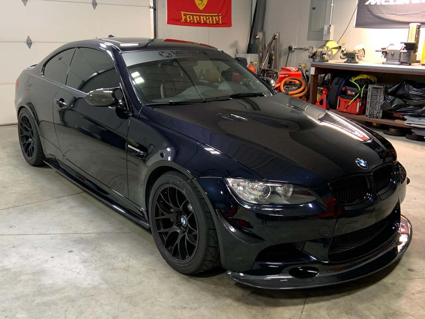 VERUS ENGINEERING(ヴェルスエンジニアリング)A0203A:BMW3シリーズ(E90/E91/E92):ドライカーボンダイブプレーンキット(カナード)