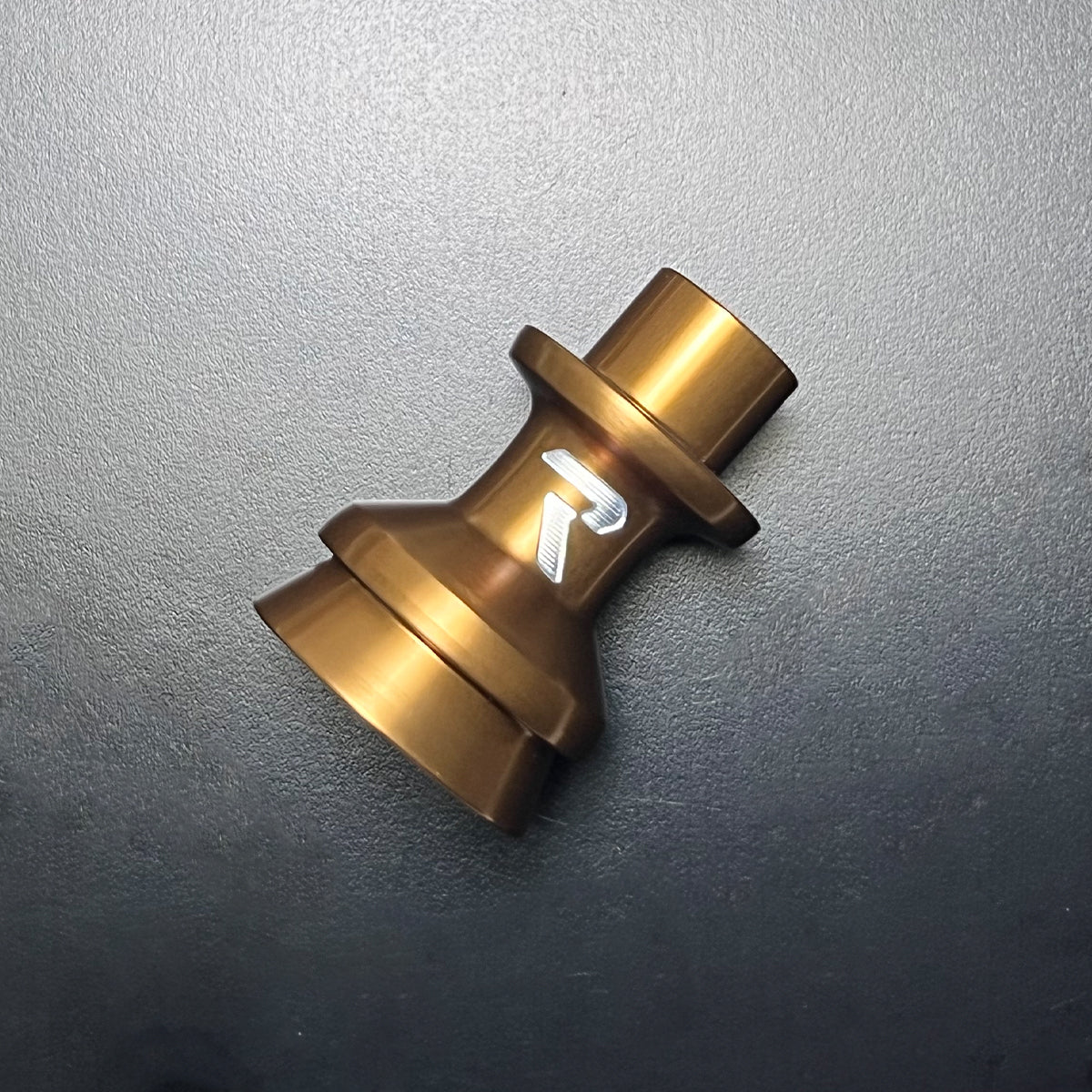 RACESENG R LOCK リバースロック:3618101:TOYOTA 86(ZN6)/SUBARU BRZ(ZC6):カスタムカラー:サテンブロンズ:1個限定