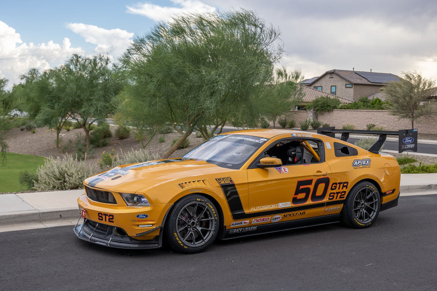 FORD マスタング S197 に APEX VS-5RS 18x11J ET52 Anthracite を装着