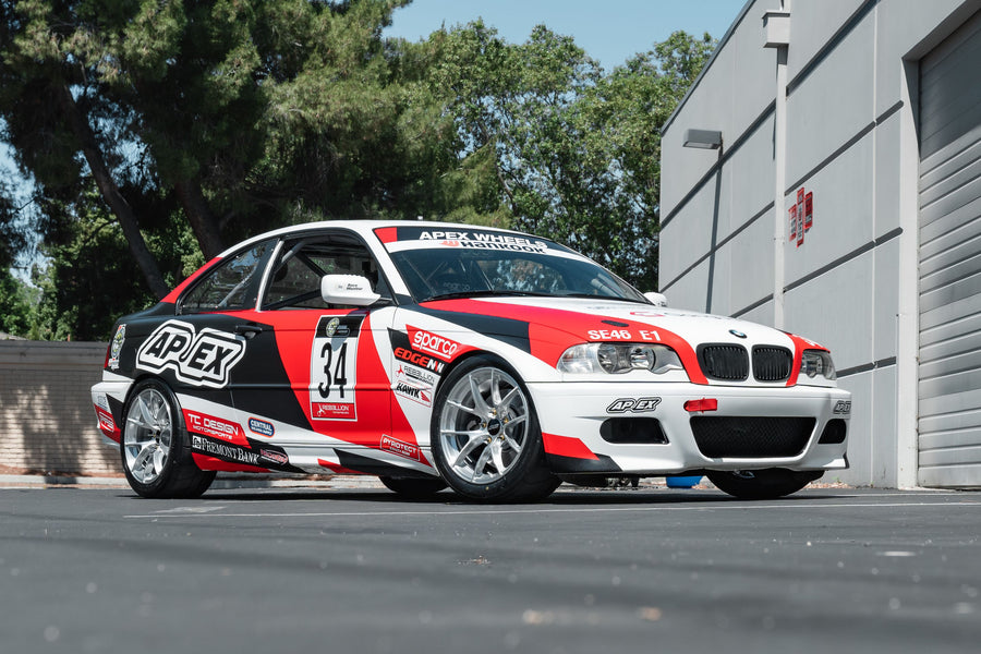 BMW 3シリーズ E46 に APEX VS-5RS 17x9.5J ET35 を装着