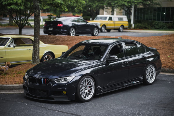 BMW 3シリーズ F30/F31/F34 に APEX ARC-8 19x9J ET28 を装着