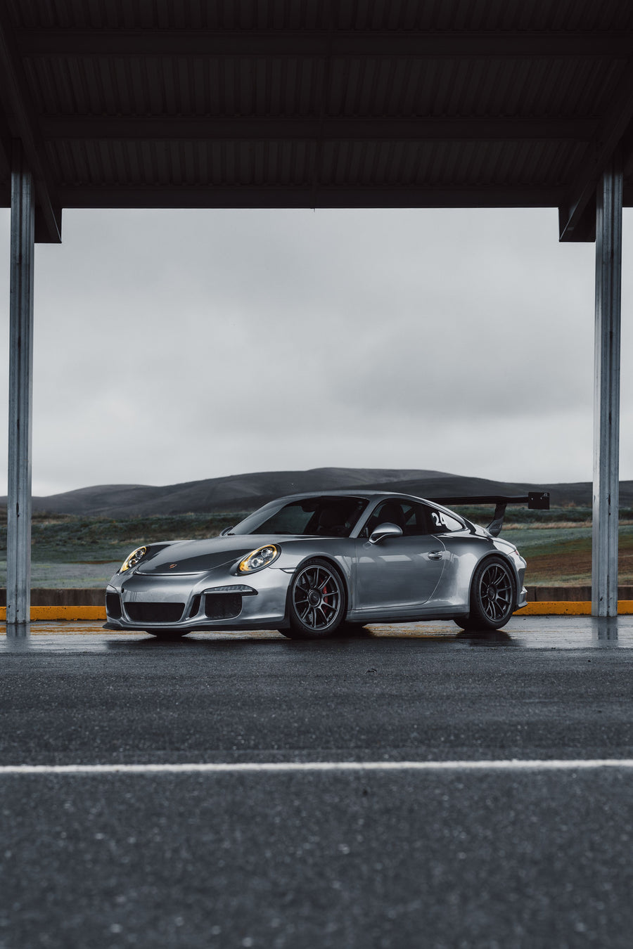 PORSCHE 911 991.1 GT3 に APEX SM-10RE 19x9.5J ET50 / 19x12J ET46 Anthracite を装着