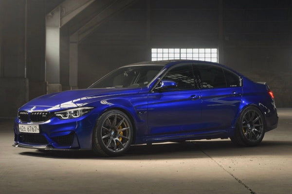 BMW M3 F80 に APEX SM-10 F:19x9.5J ET22 / R:19x10J ET25 を装着