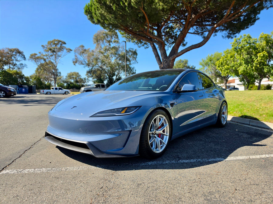 TESLA Model 3 APEX VS-5RS 18インチ Brushed Clear 装着例