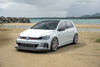 VW ゴルフGTI MK7 に APEX SM-10 18x8.5J ET43 Race Silver を装着