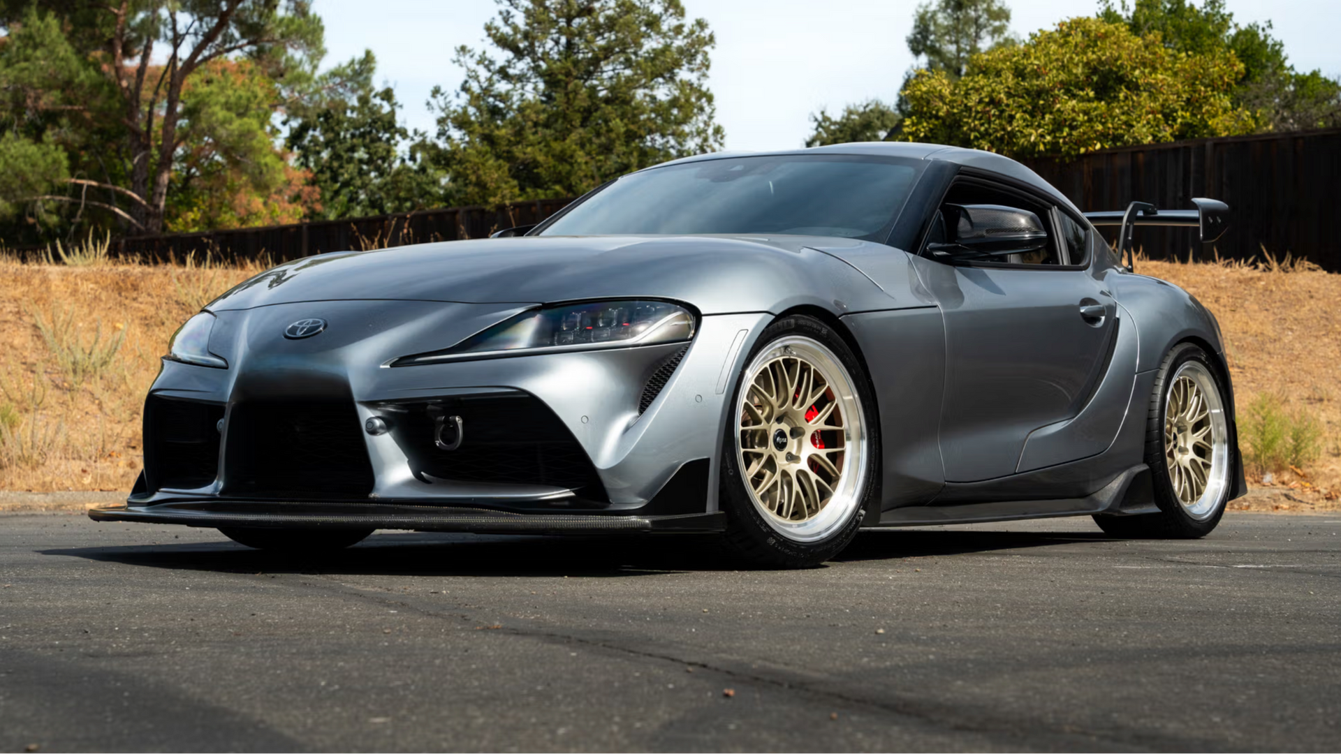 Toyota GR Supra with 19" ML-10RT