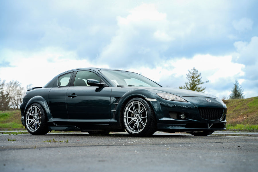 MAZDA RX-8 APEX VS-5 18インチ Hyper Black 装着例