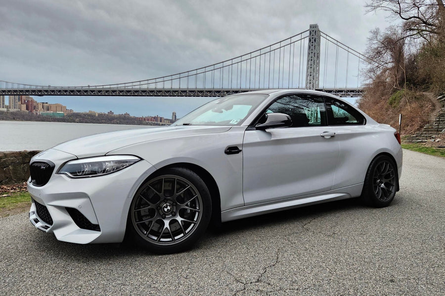 BMW M2 F87 に APEX EC-7 18x9.5J ET22 を装着