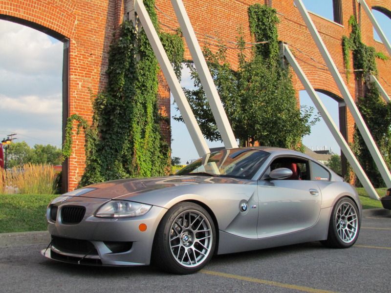 BMW Z4 M E85/E86 に APEX ARC-8 F:18x9.5J ET22 / R:18x10J ET25 を装着