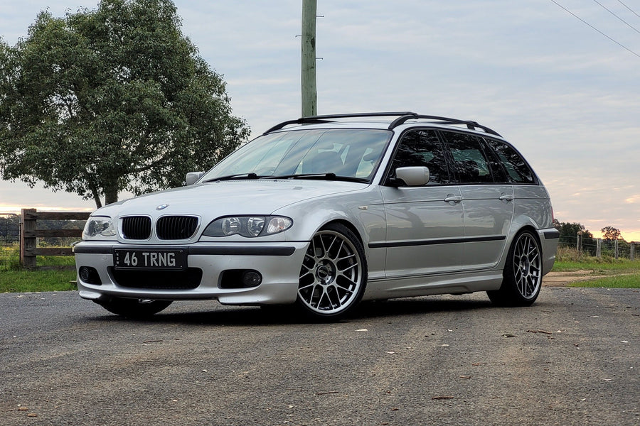 BMW 3シリーズ E46 に APEX ARC-8 18x9J ET42 を装着