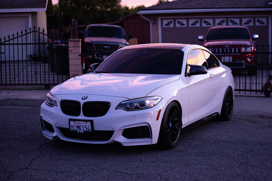 BMW 2シリーズ F22/F23 に APEX ARC-8 F:18x8.5J ET45 / R:18x9.5J ET58 を装着