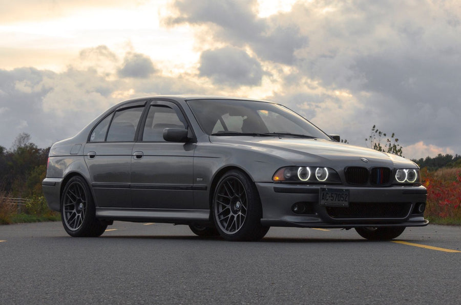 BMW 5シリーズ E39 に APEX ARC-8 18x9.5J ET22 を装着
