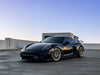 APEX ML-10RT 20インチ装着の PORSCHE 718 ケイマン GT4 サイドビュー