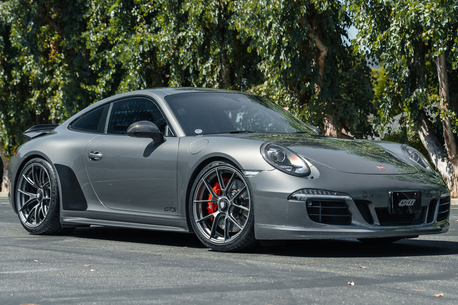 PORSCHE 911 991 GT3・カレラGTS・ターボS に APEX VS-5RS 20x9J ET47 / 20x12J ET47 Anthracite を装着