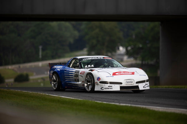 CHEVROLET コルベット C5（Z06／Z51） に APEX VS-5RS 19x12.5J ET55 Brushed Clear を装着