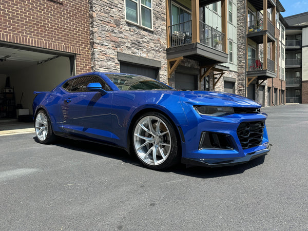 CHEVROLET カマロ 6th Gen ZL1 に APEX VS-5RS F:20x10.5J ET15 / R:20x11.5J ET42 Brushed Clear を装着