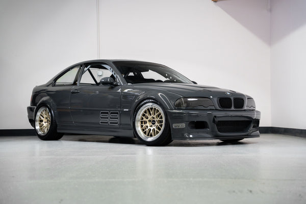 BMW M3 E46 に APEX ML-10RT F:18x9.5J ET22 / R:18x10.5J ET22 を装着