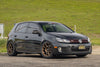 VW ゴルフGTI MK6 に APEX SM-10 17x8.5J ET43 Satin Bronze を装着 2