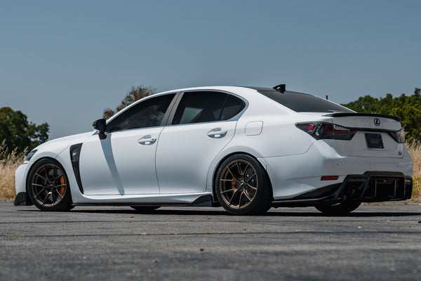 LEXUS IS-F／GS-F／RC-F に APEX VS-5RS 18x10J ET40 Satin Bronze を装着