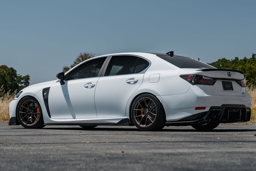 LEXUS IS-F／GS-F／RC-F に APEX VS-5RS 18x10J ET40 Satin Bronze を装着