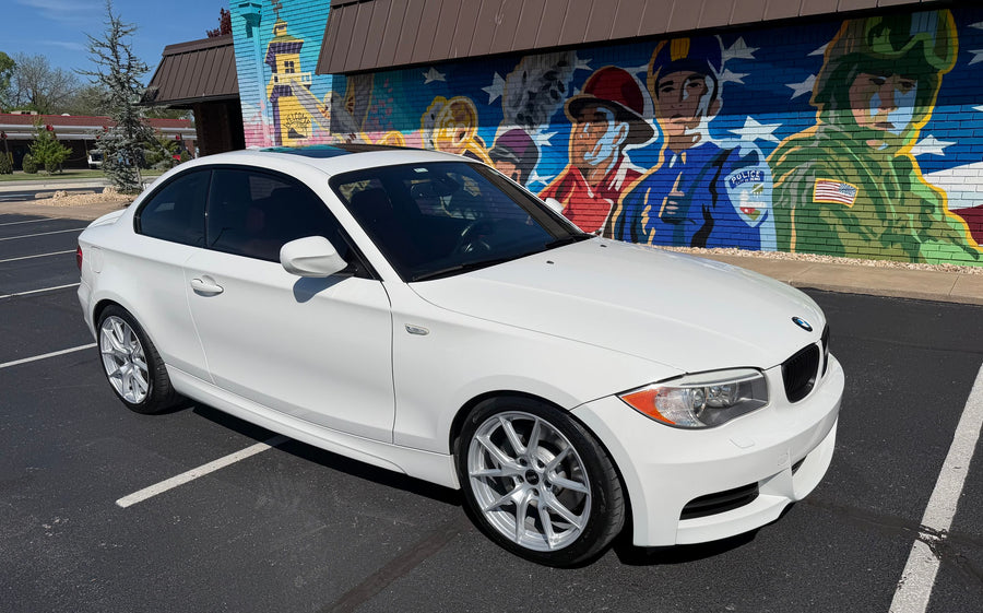 BMW 1シリーズ E82/E88 に APEX VS-5 F:18x8.5J ET40 / R:18x9.5J ET58 を装着