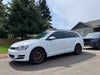 VW ゴルフ オールトラック／スポーツワゴン MK7 に APEX SM-10 17x8.5J ET43 Satin Bronze を装着 2