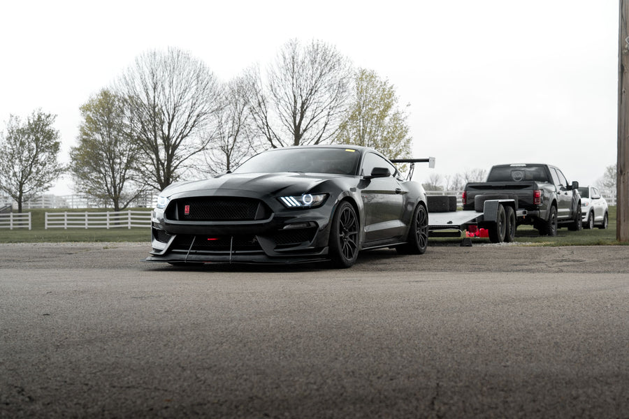 FORD マスタング シェルビー GT350／GT350R に APEX SM-10 F:19x11J ET52 / R:19x11.5J ET56 Satin Black を装着