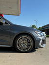 APEX TC-10RT スクエア装着の AUDI S3 8Y リアビュー