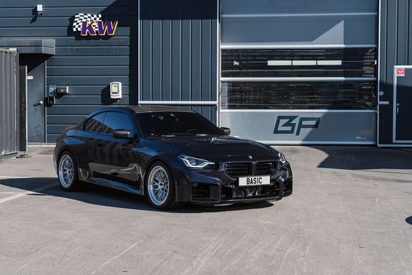 BMW M2 G87 に APEX ML-10RT 19x10J ET12 を装着