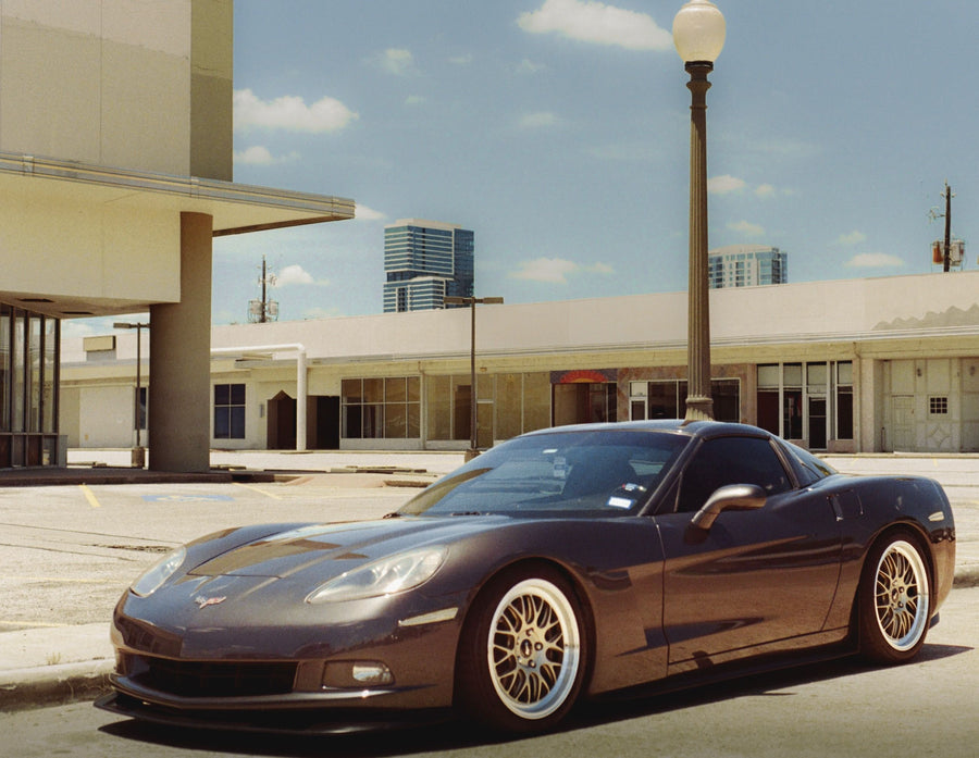 CHEVROLET コルベット C6 ナローボディ に APEX ML-10RT F:18x10J ET58 / R:19x11J ET75 Machined Lip Gloss Motorsport Gold を装着