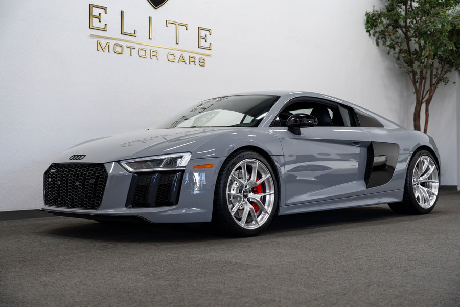 AUDI R8 Gen2 に APEX VS-5RS 19x9J ET34 / 20x11.5J ET32 ブラッシュドクリアを装着