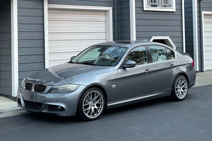 BMW 3シリーズ E90/E91 LCI に APEX EC-7 18x8.5J ET35 を装着