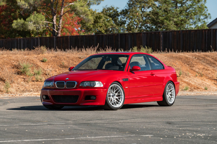 BMW M3 E46 に APEX ARC-8RT 18x10J ET25 を装着