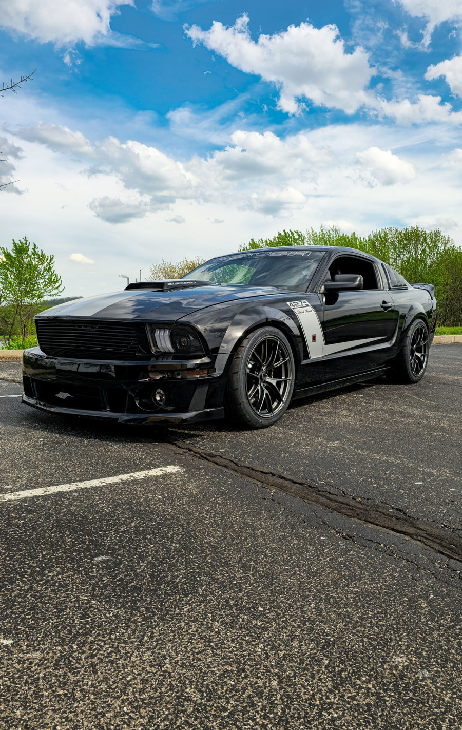 FORD マスタング S197 に APEX VS-5RS 19x10J ET40 Anthracite を装着