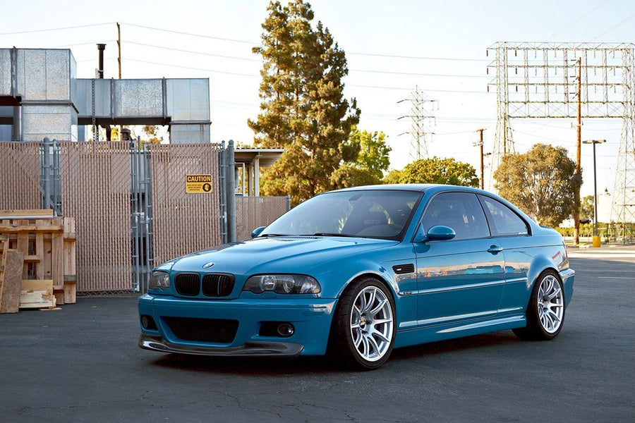 BMW M3 E46 に APEX SM-10 18x10J ET25 を装着