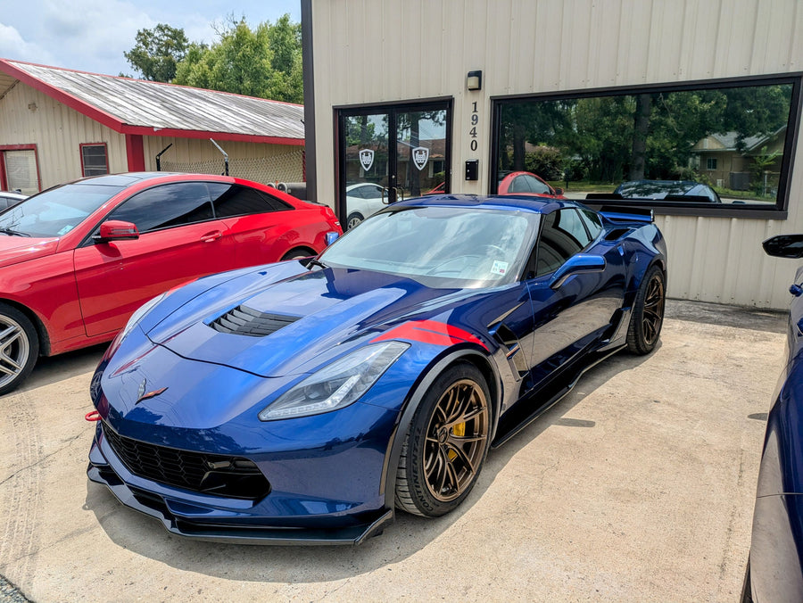 CHEVROLET コルベット C7 ワイドボディ に APEX VS-5RS F:18x11J ET38 / R:19x12.5J ET55 Satin Bronze を装着 2