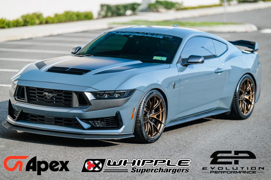 FORD マスタング S650 に APEX VS-5RS F:20x11J ET26 / R:20x11.5J ET48 Satin Bronze を装着