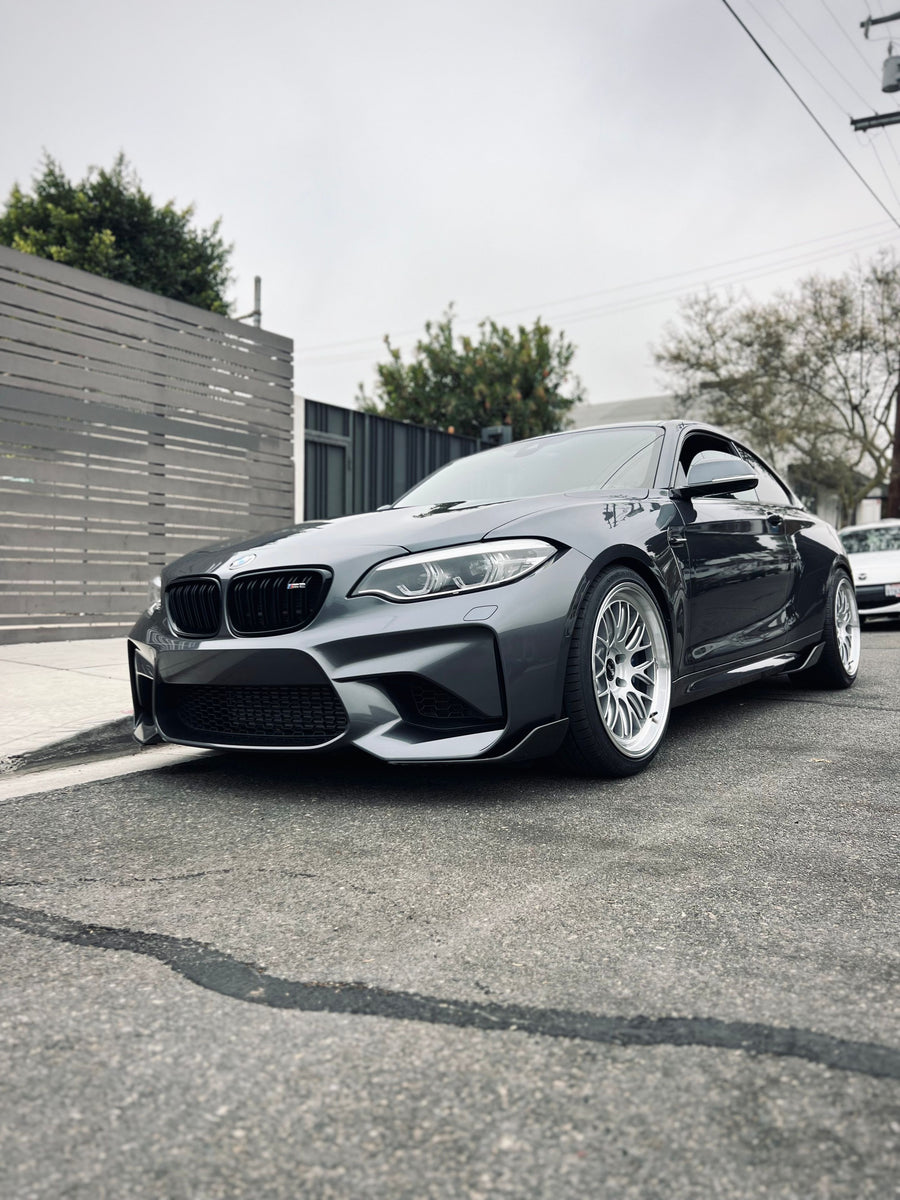 BMW M2 F87 に APEX ML-10RT F:19x9.5J ET22 / R:19x10.5J ET45 を装着